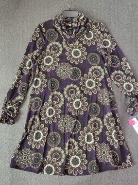 R&K Dress w/ Ruffled Sleeves